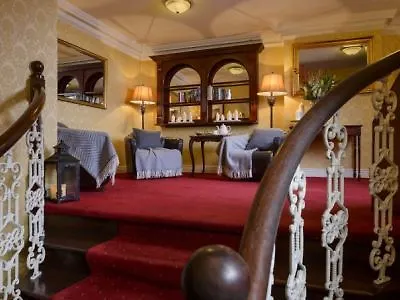 Hibernian House